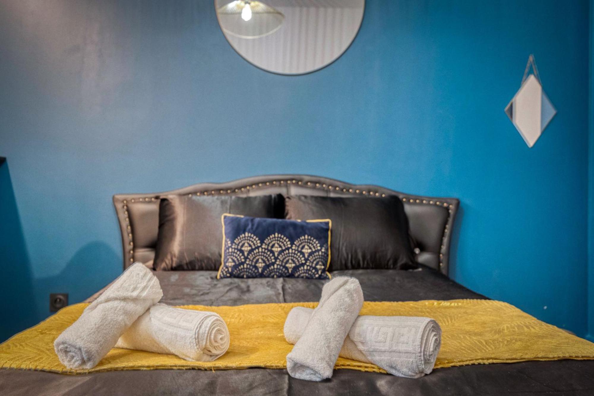 Le Blue Love - Love Room - Championnet Grenoble Exteriör bild